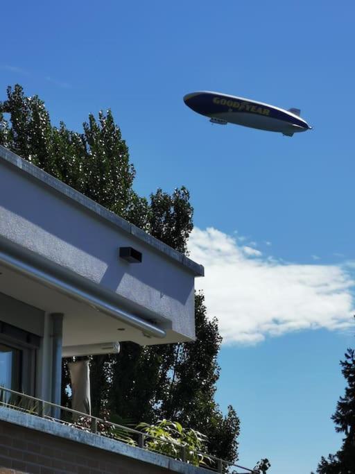 Wohnen Direkt Am Uferpark Mit Grossem Balkon Und Seeblick Friedrichshafen Luaran gambar